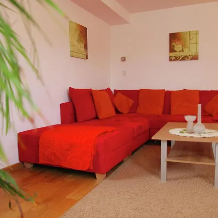 Modern Aaprtment With Citycentre Nearby In Egmond Aan Zee *
