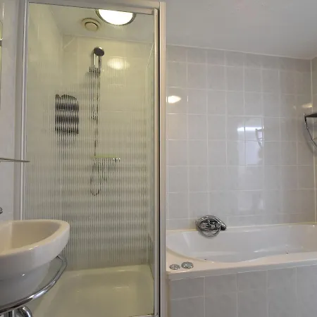 Lejlighed Modern Aaprtment With Citycentre Nearby In Egmond Aan Zee *
